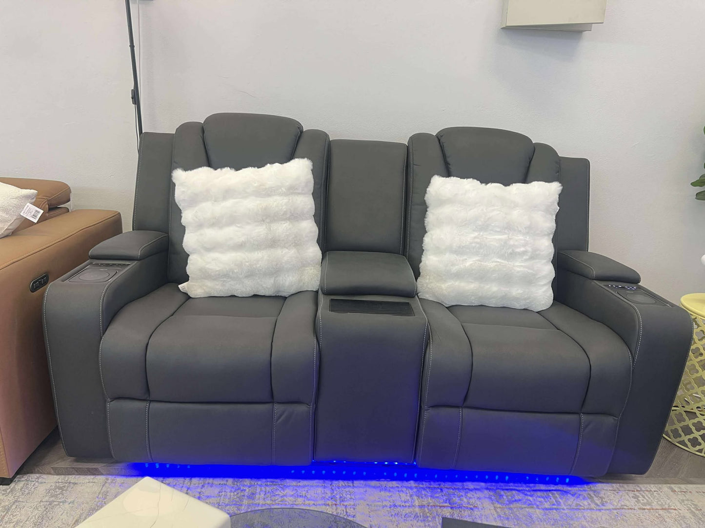 Grayson 3+2+1 Electric recliner (WEEKEND SPECIAL)