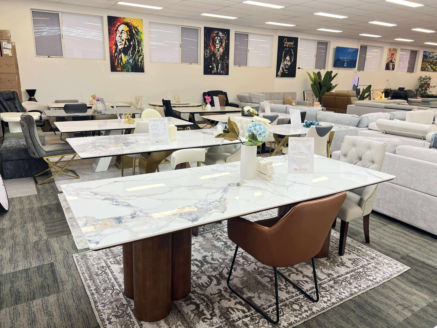 Terra Luxe Dining Table