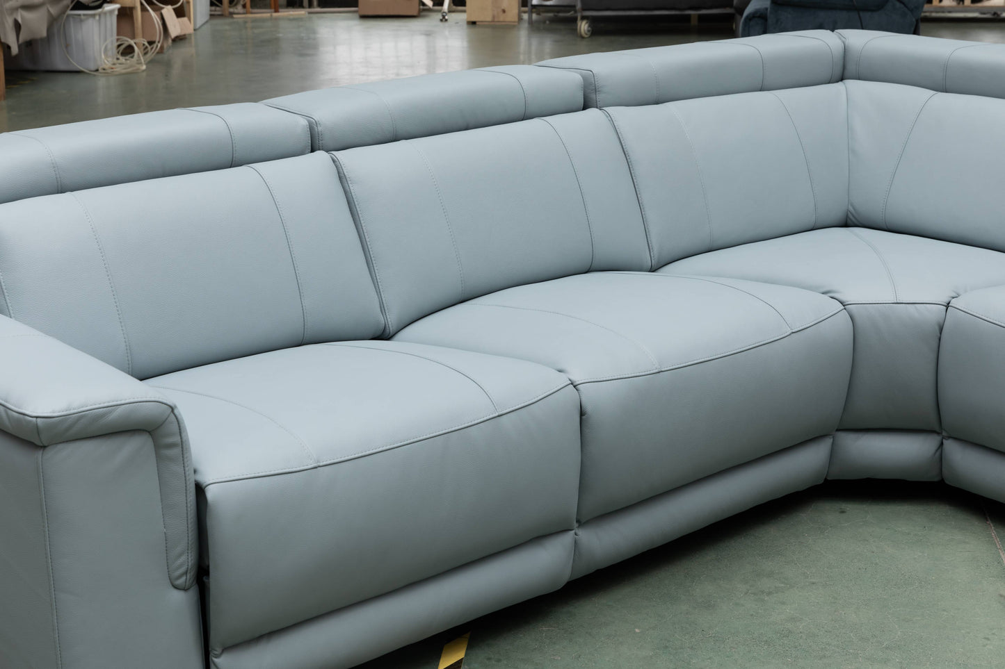 CENTRO THICK GENUINE LEATHER MODULAR ELECTRIC RECLINER