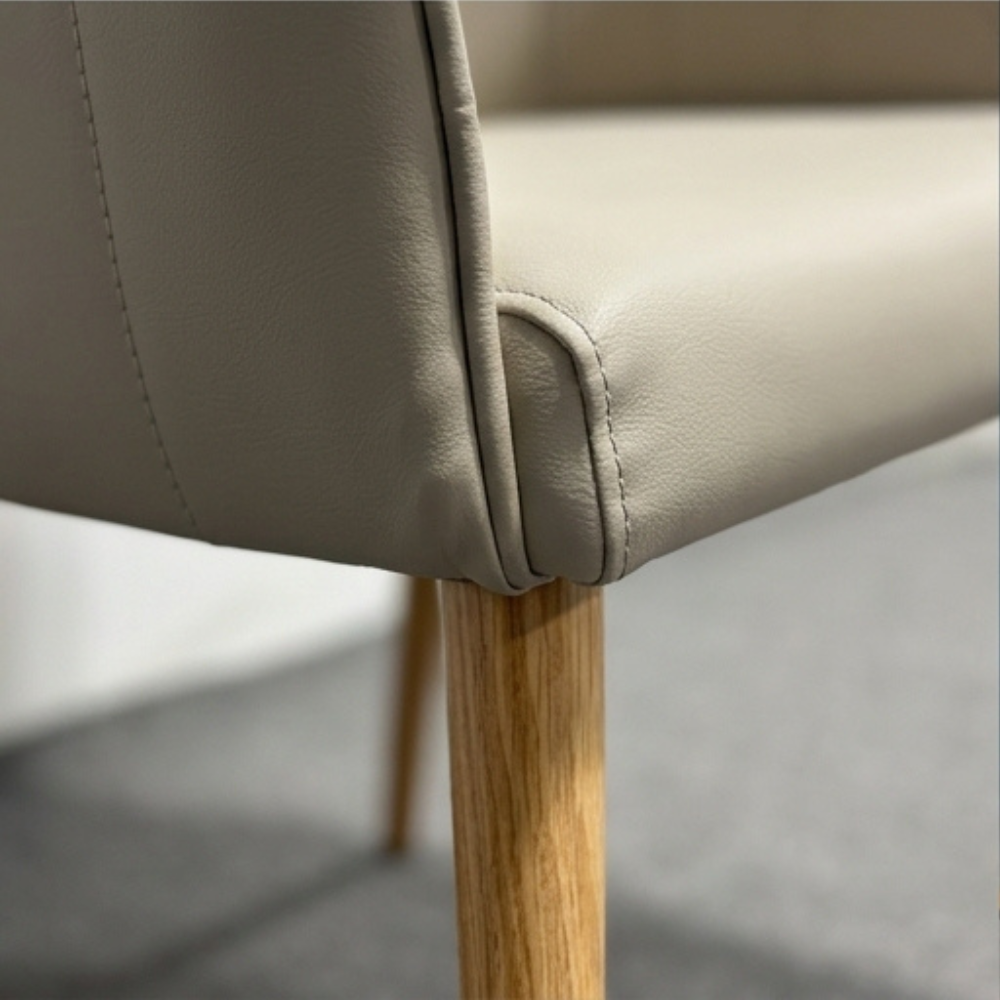 Arc Dualis Dining Chair
