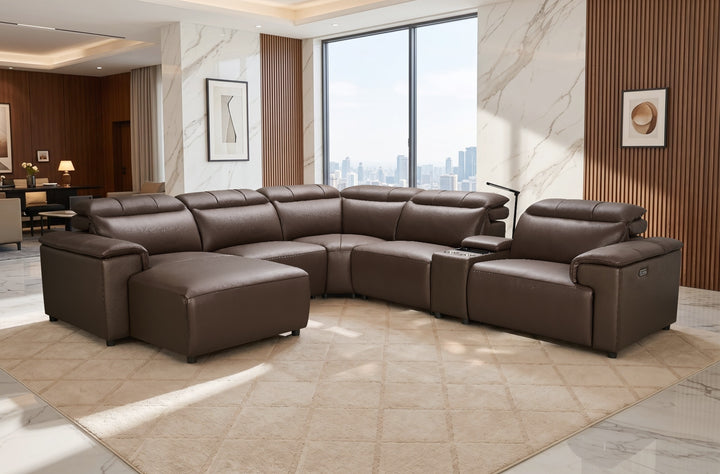OPAL CORNER LOUNGE