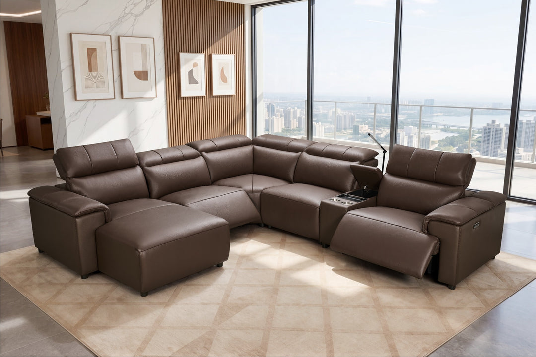 OPAL CORNER LOUNGE
