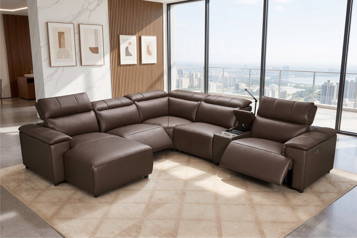 OPAL CORNER LOUNGE