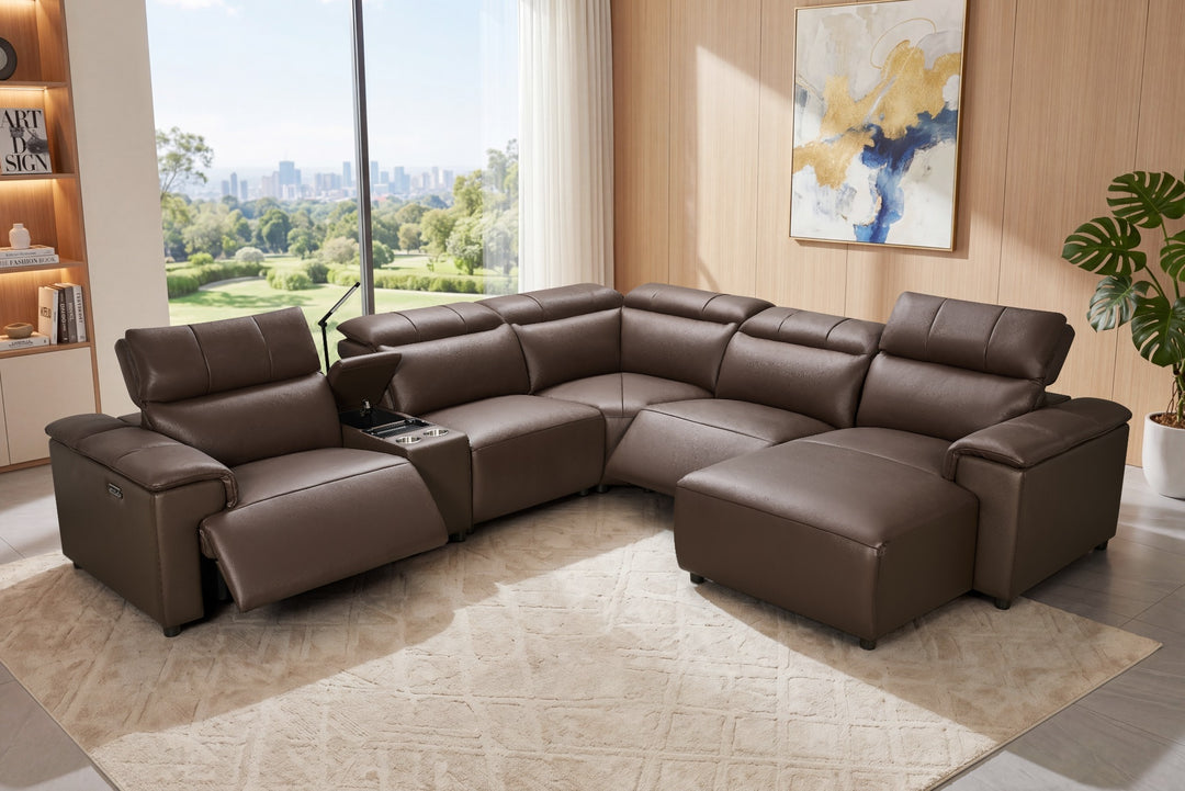 OPAL CORNER LOUNGE