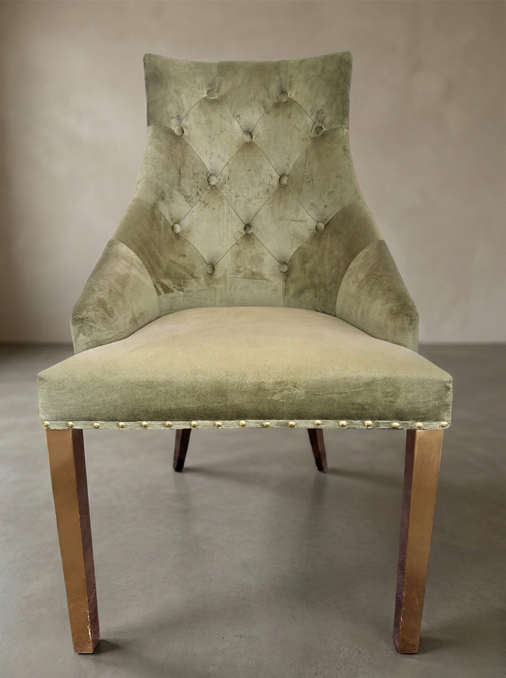 Leo Royale Velvet Chair
