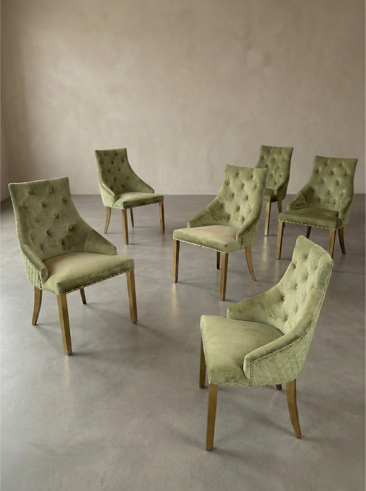 Leo Royale Velvet Chair