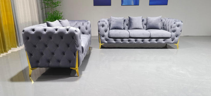 THE CROWN PAIR