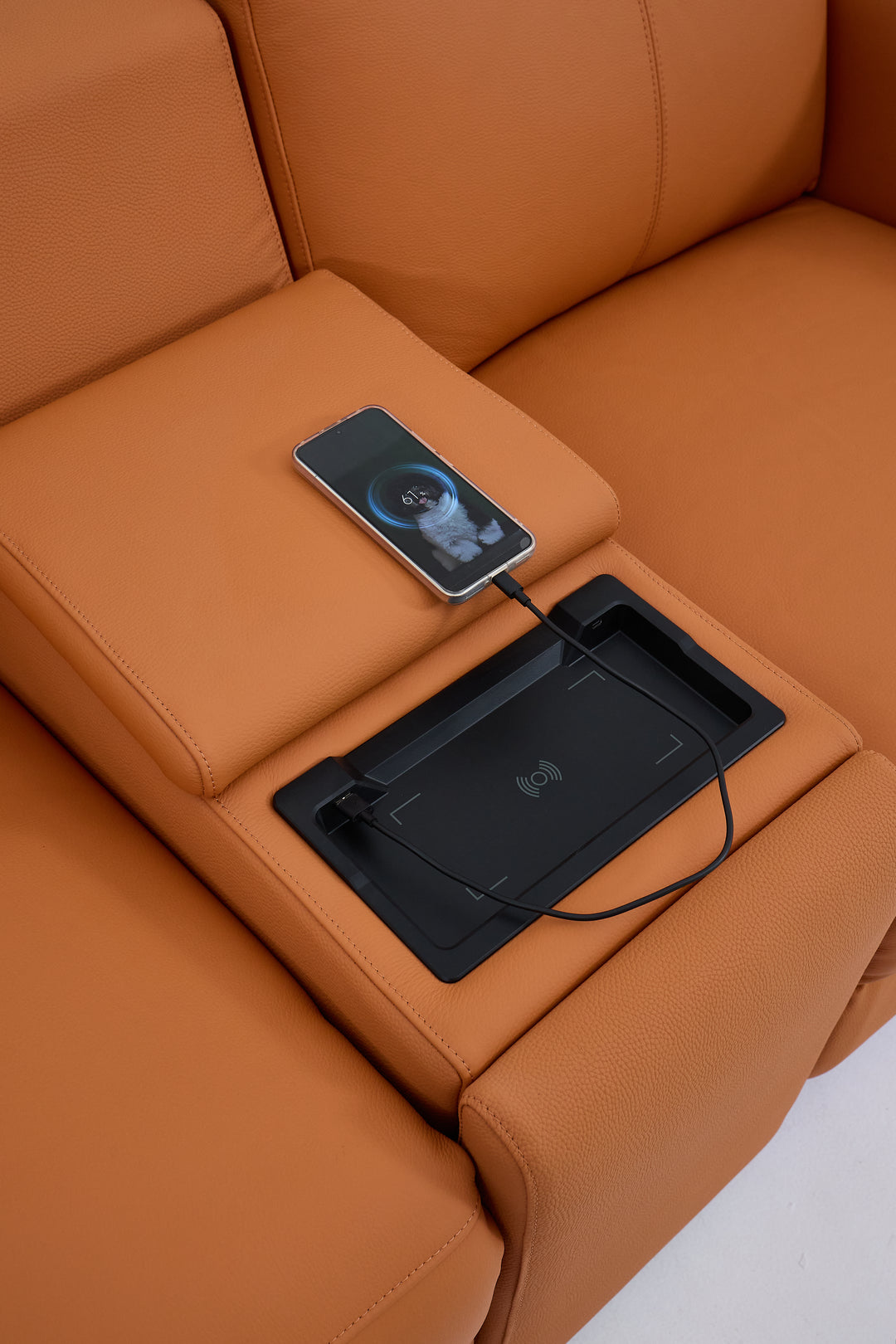 VALENCIA MASSAGE RECLINER LOUNGE