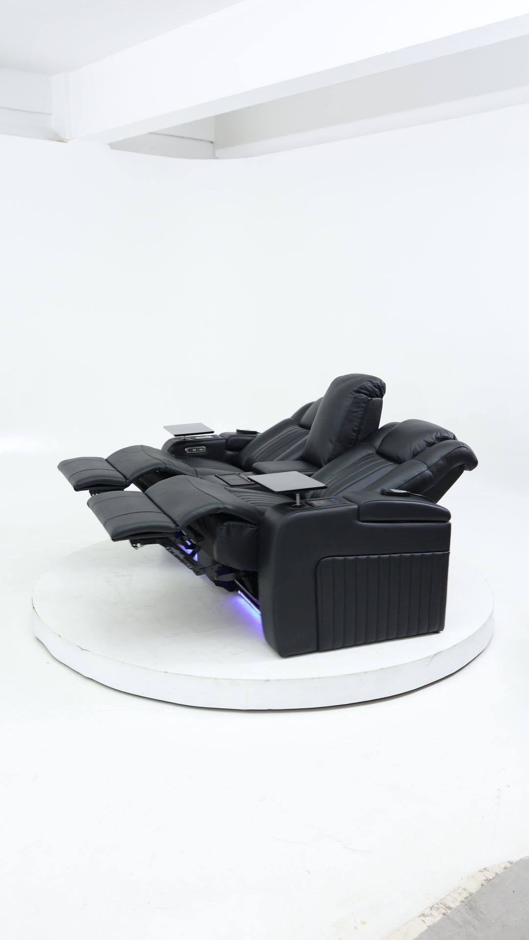 NEXUS RECLINER LOUNGE