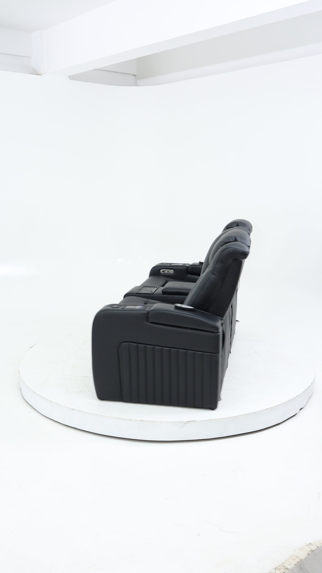 NEXUS RECLINER LOUNGE
